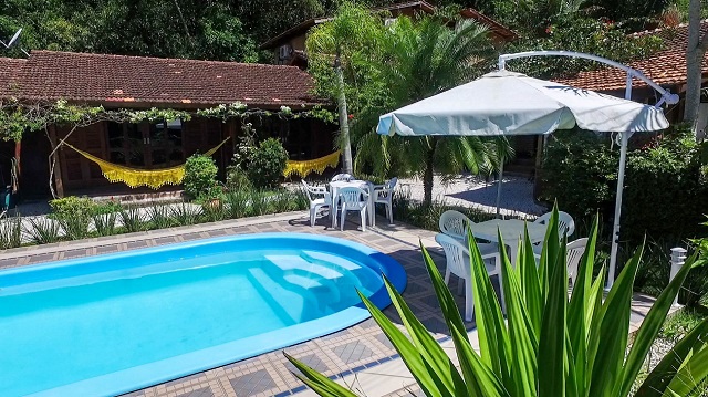 Área de lazer da Pousada Estalagem Don Pablo (Foto: Features Design)