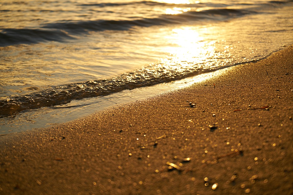 Calor começa a ganhar evidência em Bombinhas na primavera. Fonte: Pixabay.